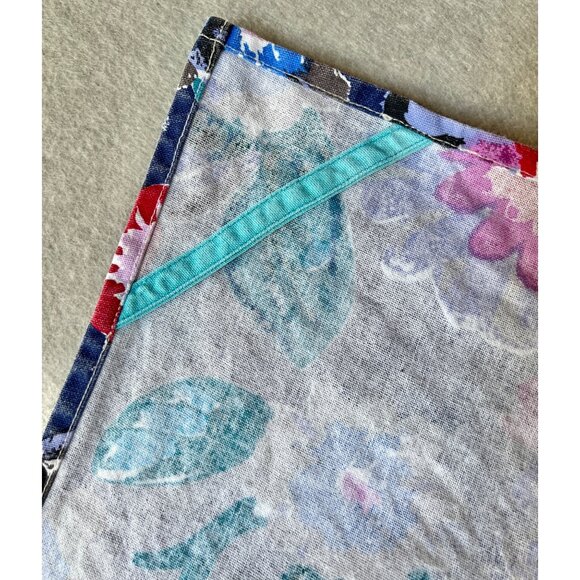Tea Towel Floral Cotton 26” X 21” Multicolor Hanging Loop GUC - Picture 6 of 6